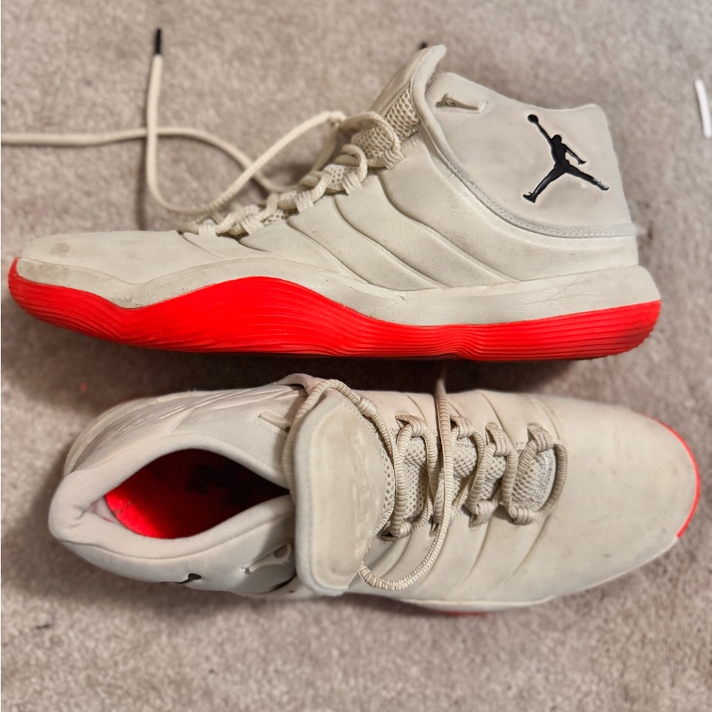 Jordan - Size 14